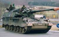 Украинские военные начали изучать артиллерийские установки PzH-2000
