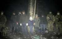 Скрывались в лесу с 9-летним мальчиком: на украинской границе задержали шестерых иранцев