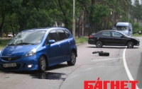 В Киеве виляющая Honda спровоцировала аварию (ФОТО)