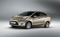 Ford представил «Фиесту»в кузове седан 