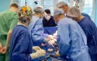 Во Львове впервые провели операцию на открытом сердце