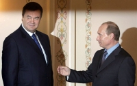 Путин не встретился с Януковичем, так как повредил плечо 