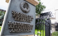 В Литве в посольство Беларуси бросили петарду