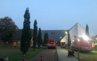 Водитель намеренно въехал в здание ратуши в Нидерландах и погиб