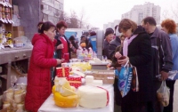 В субботу в Киеве продукты будут продавать на 10-15% дешевле
