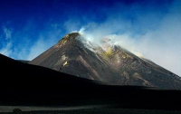 Итальянцы разбудили вулкан Этна