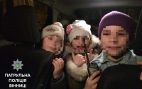Женщина ночью оставила детей на улице в Виннице