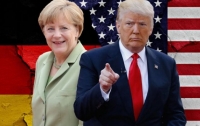 Трамп заявил о поиске мирного решения конфликта на востоке Украины