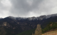 В горах Крыма спасли неудачливую туристку