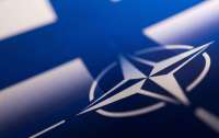 Президент Финляндии не исключил вступления в НАТО без Швеции