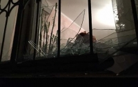 Взрыв в Бердянске: в домах вылетали стекла