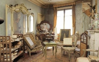 В Париже нашли квартиру, в которой 70 лет пролежала нетронутой картина за 2,1 млн евро