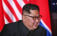 Ким Чен Ын посмеялся над шуткой о собственном убийстве