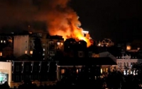Невиданный пожар в центре Киева (ФОТО)