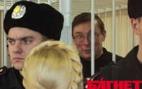 Тимошенко и Луценко продолжают борьбу за мандаты