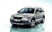 Skoda представила обновленные Octavia RS и Octavia Scout