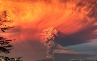 Ужасающая красота: Извержение вулкана в Чили (ФОТО)