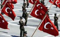 Турция может перекрыть проливы для прохода военных кораблей