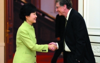 Билл Гейтс оскорбил президента Южной Кореи