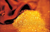 В Канаде химики научились добывать золото из обычной воды 