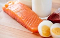 Альтернативой молоку диетологи назвали лосось