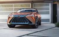 Lexus отложит выход большого кроссовера LF на два года