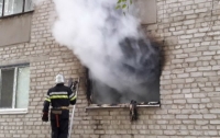 Пожар на Харьковщине: погиб ребенок, его мать - в критическом состоянии