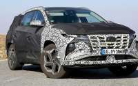 Компания Hyundai приступила к тестам нового кроссовера Tucson