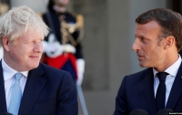 Британский премьер и французский президент вводят новую моду в дипломатических отношениях (фото)