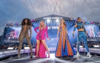Фанатов ужаснул концерт группы Spice Girls после воссоединения
