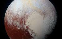На поверхности Плутона обнаружены подвижные блоки льда
