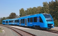 Во Франции показали поезд на водородных топливных элементах