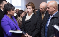 Марина Порошенко разом з Міністром торгівлі США Пенні Пріцкер відвідали історичну батьківщину американки в селі Великі Прицьки на Київщині