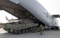 Канада відправила Україні танки Leopard 2 та ремонтні машини (відео)