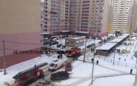 Масштабный пожар произошел в киевской многоэтажке