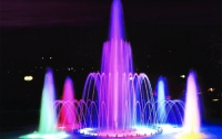 В Киеве на Оболони в этом году установят динамичный световой фонтан
