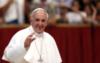 Папа Римский сравнил сплетни с терроризмом