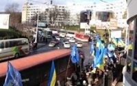 Автобус с митингующими от Партии регионов раздавил свою же пассажирку
