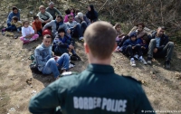 Три балканские страны приготовились закрыть свои границы для беженцев