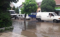 Сильные дожди на Закарпатье: в Виноградове затоплены улицы