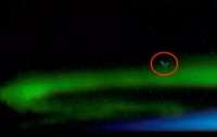 Уфолог разглядел НЛО в северном сиянии