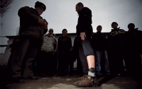 Украинские тюремщики устроили соревнования заключенных 