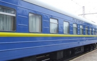 В поезде Киев-Харьков нашли тело иностранца с перерезанным горлом