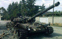 Украинская армия расстреляла колонну российской бронетехники