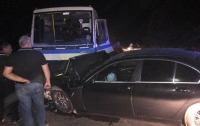 В Одесской области пьяный водитель BMW врезался в микроавтобус, пострадали семь пассажиров