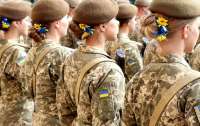 Украинкам из ВСУ впервые пошьют полевую форму