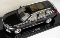 Нова Volvo V90 