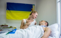 Волонтеры просят помогать раненым бойцам во всех госпиталях Киева