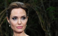 СМИ: Джоли хочет стать генсеком ООН