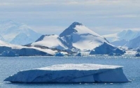 В Антарктиде растаял огромный массив льда